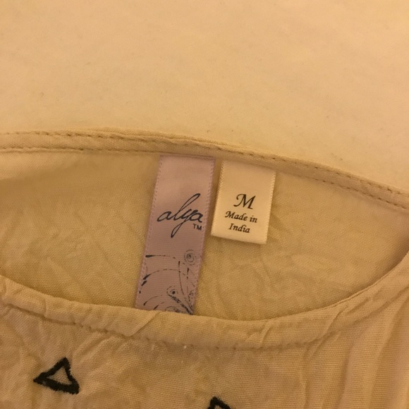 Alya Black Stitch Tank - Picture 3 of 3